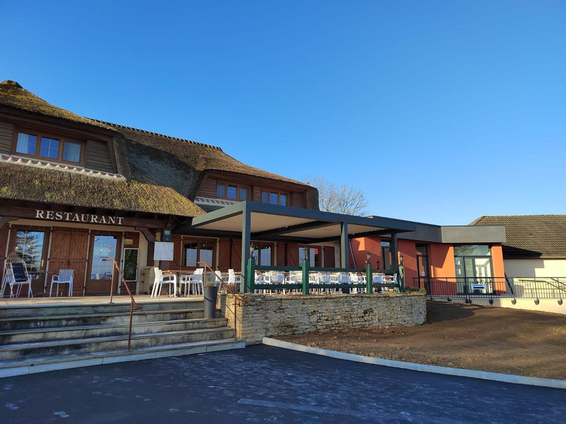 Relais Saint Michel Hotel Villegusien-le-Lac Ngoại thất bức ảnh